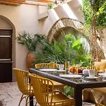 Zoe Suites